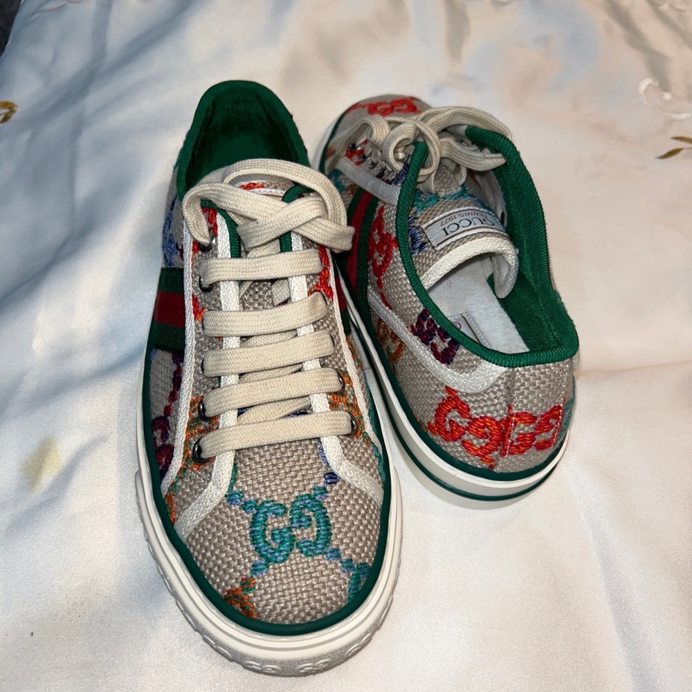 Gucci Tennis Sneakers Gg Embroidered #76449G44B